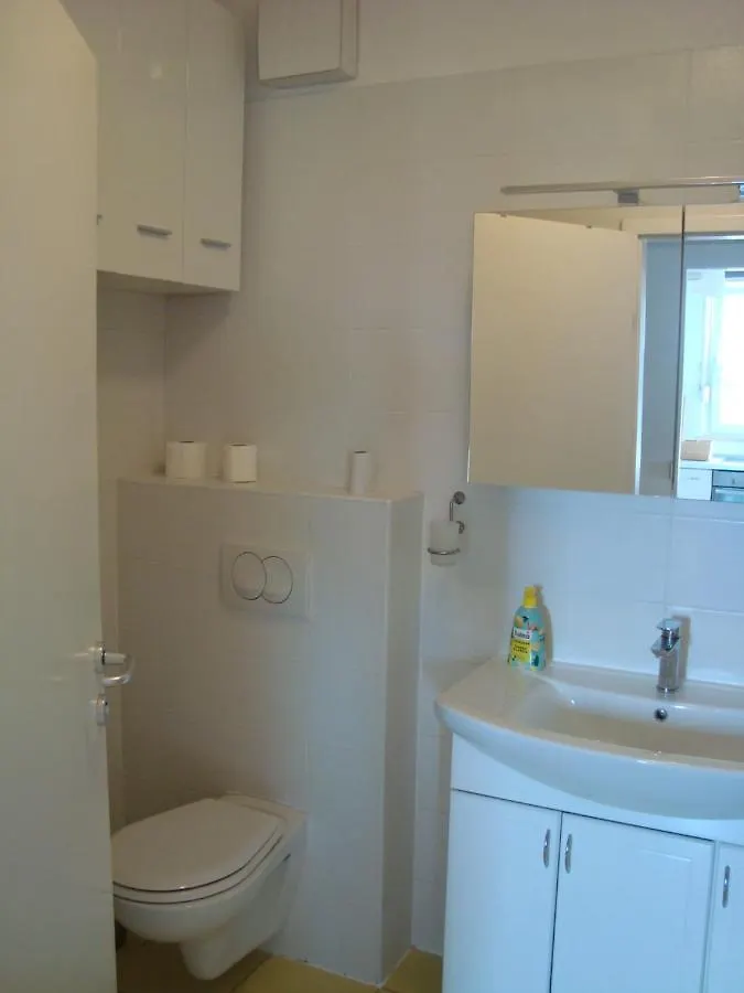 Apartment Lela Umag 0*,